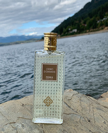 Perris Monte Carlo Cedro di Diamante UNIVERSAL > Eau de Parfum